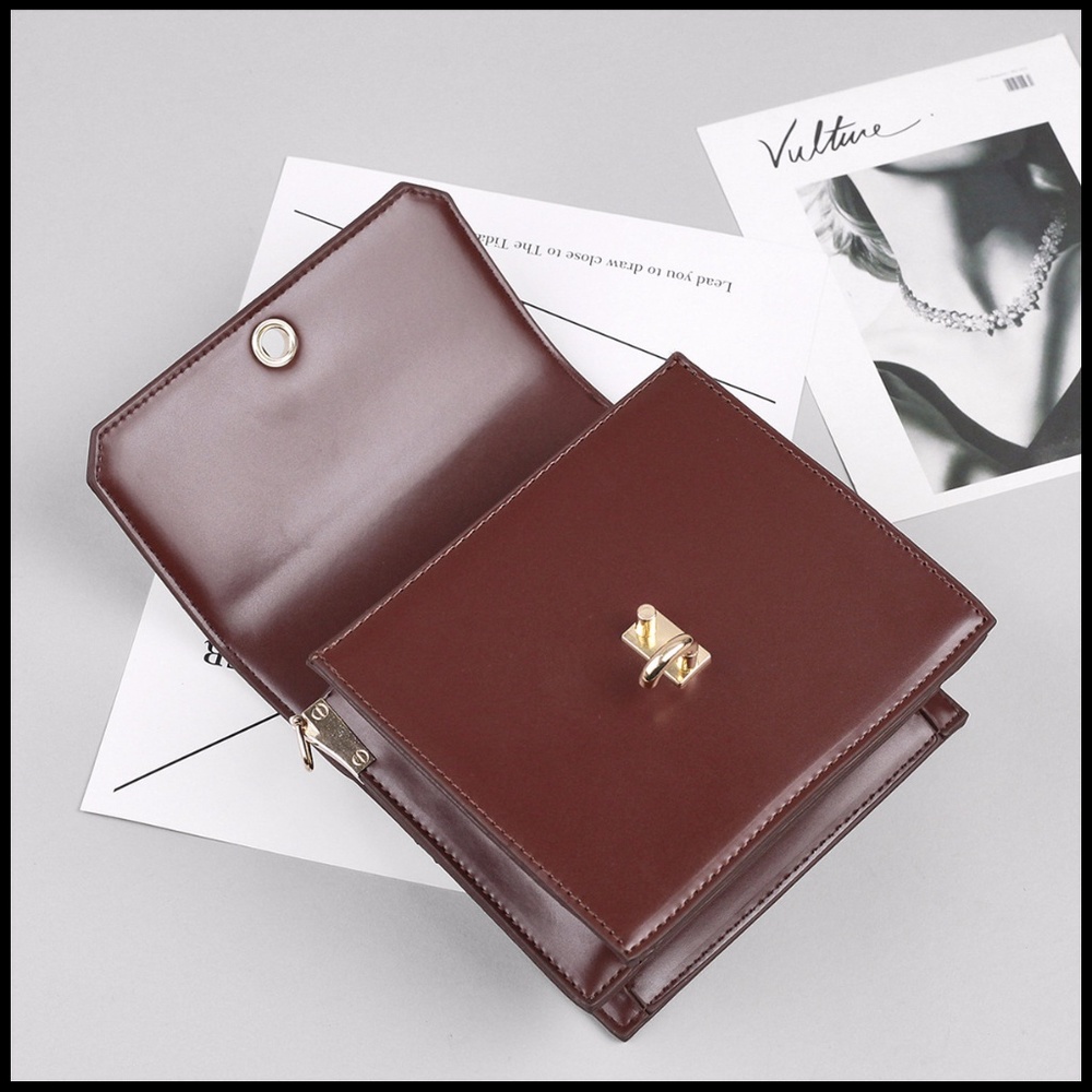 NEW ROME Crossbody / Shoulder Bag - Picture 7 of 8